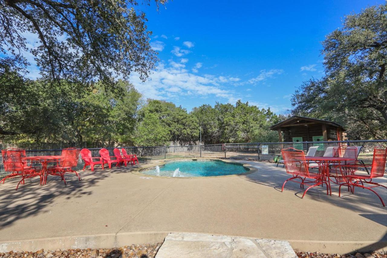 Wimberley Log Cabins Resort And Suites- Unit 6 ภายนอก รูปภาพ